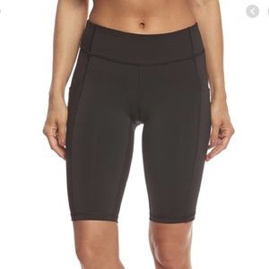 Lucy Power Train Pocket Short Size Large